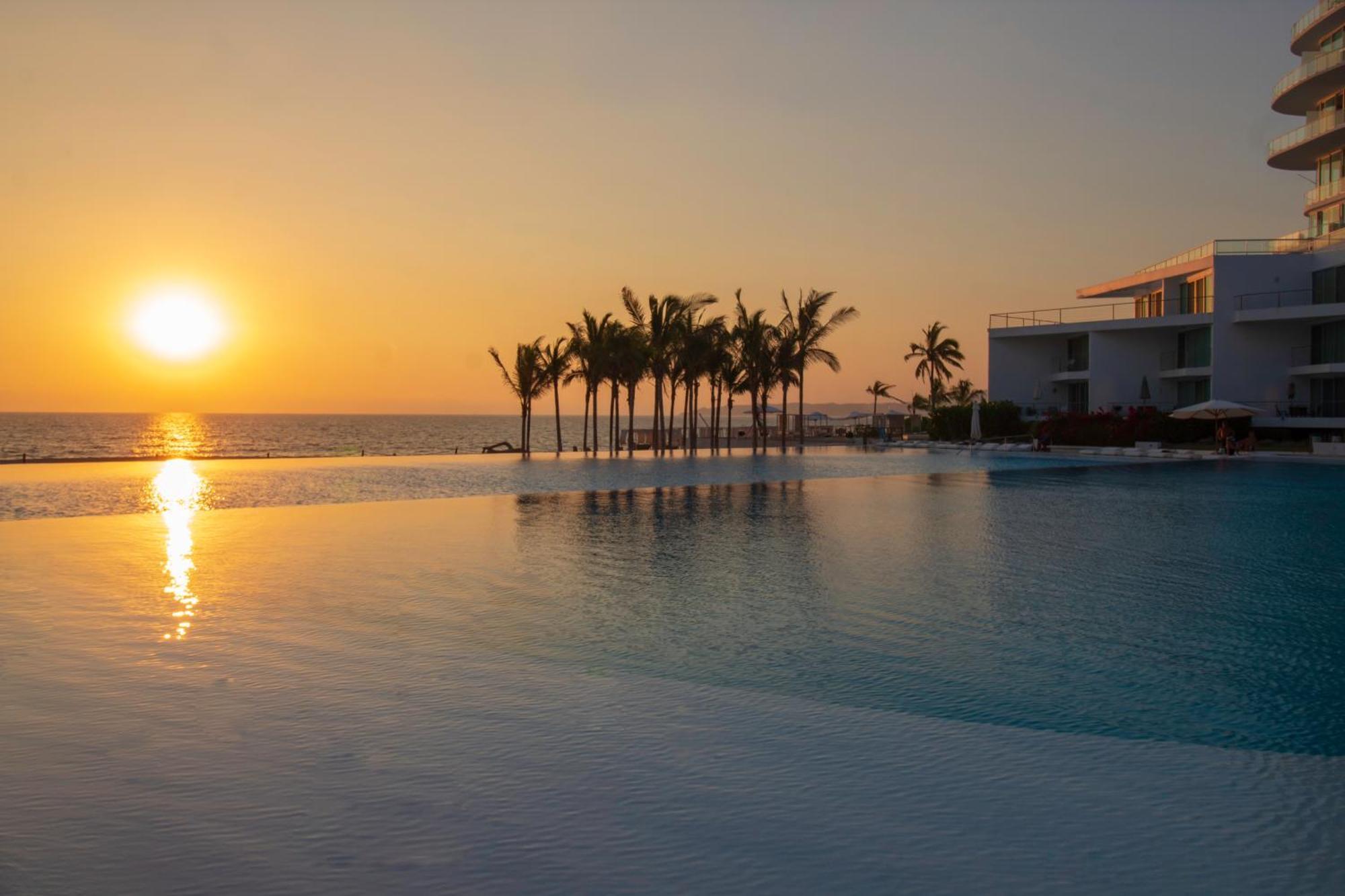 Suites At Aria Luxury Double Suite On The Pacific Coast نويفو فايارتا المظهر الخارجي الصورة
