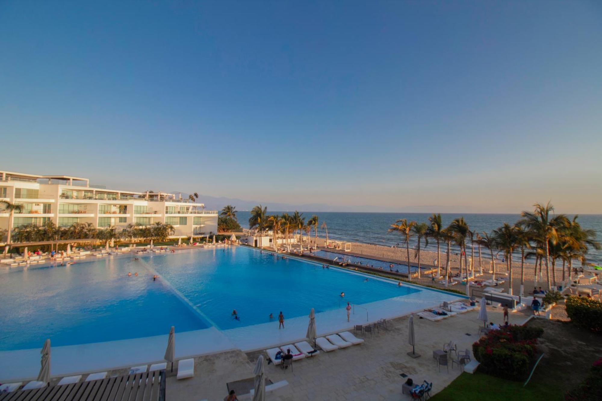 Suites At Aria Luxury Double Suite On The Pacific Coast نويفو فايارتا المظهر الخارجي الصورة